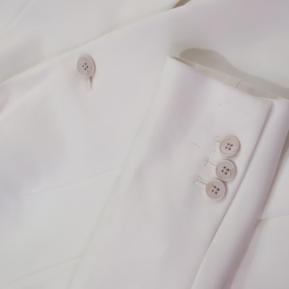 Banana Republic Cream Women's Blazer - Picture 2 of 7